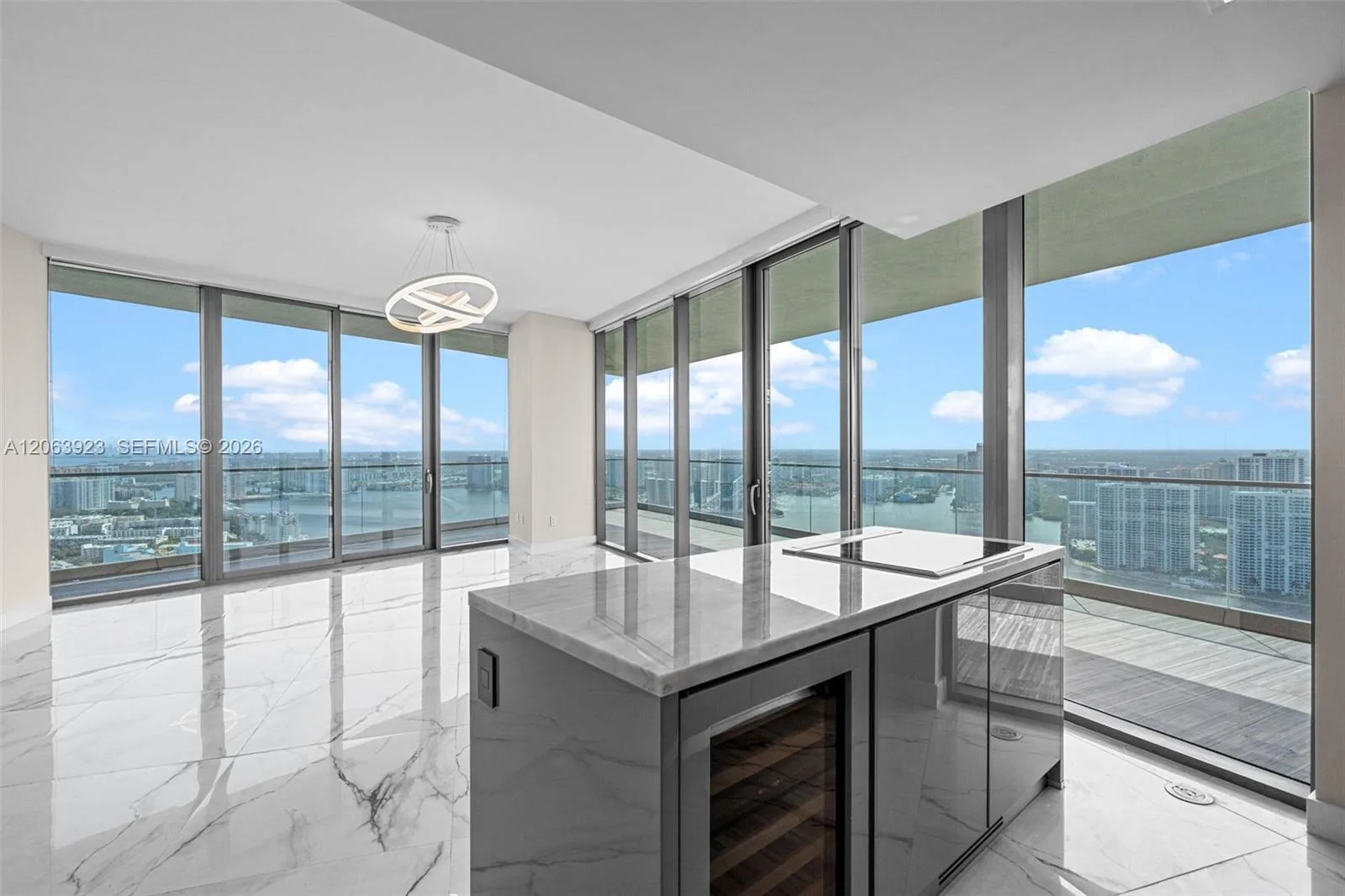 18975 Collins Ave # 3605, Sunny Isles Beach, FL 33160 photo 10
