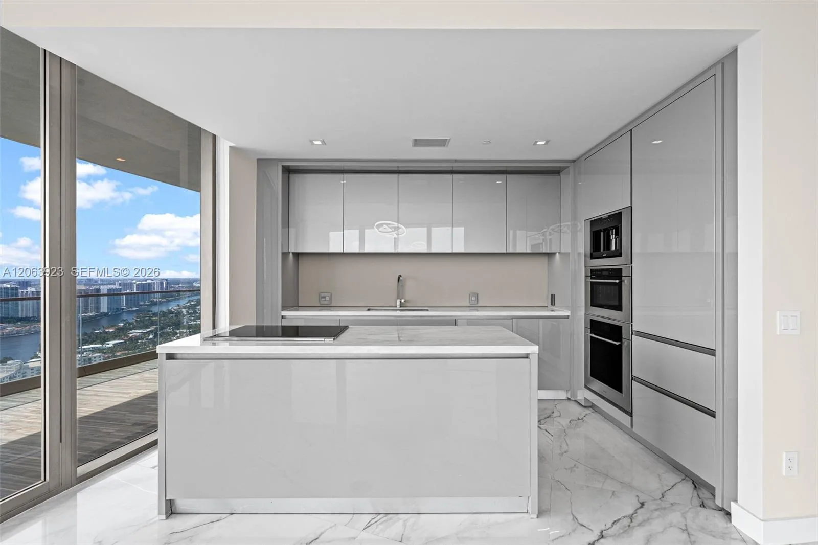 18975 Collins Ave # 3605, Sunny Isles Beach, FL 33160 photo 8