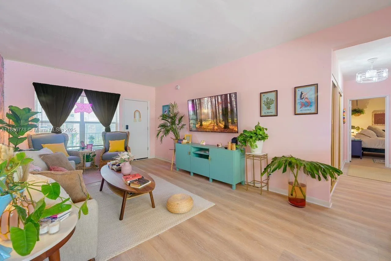 315 Van Buren St # 104B, Hollywood, FL 33019 — zdjęcie 5