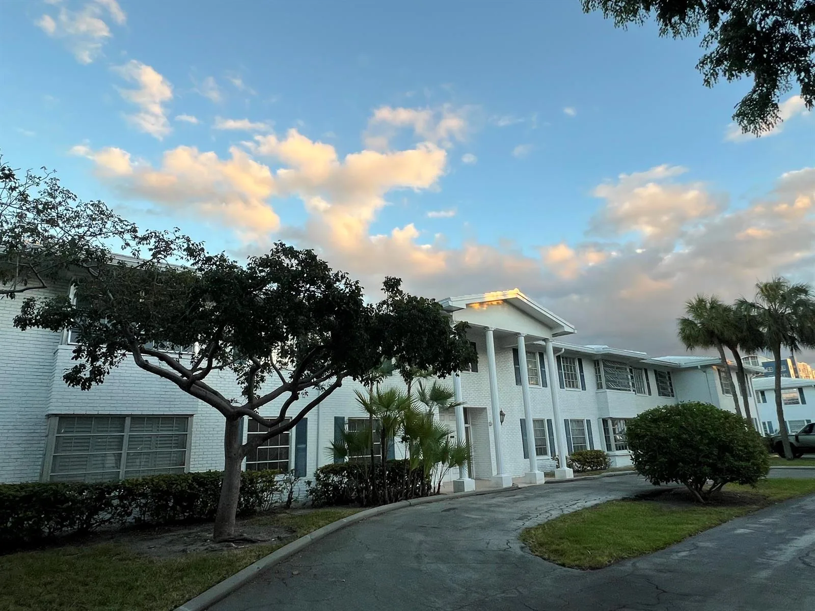 6800 NE 22nd Way # 2121, Fort Lauderdale, FL 33308