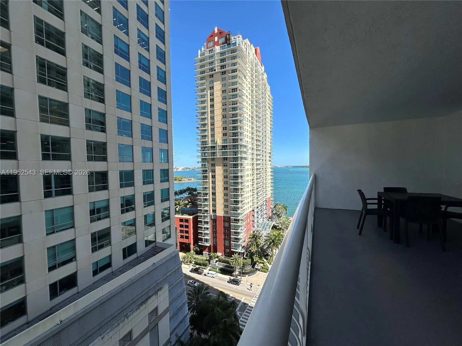 1200 Brickell Bay Dr # 1712, Miami, FL 33131 photo 2