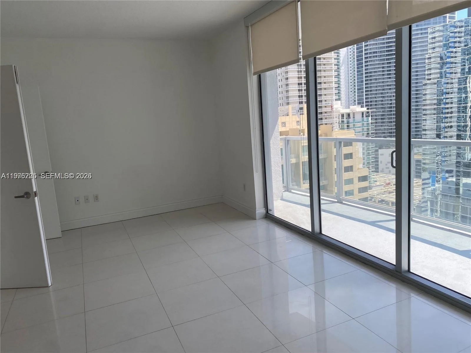 1060 S Brickell Ave # 1709, Miami, FL 33131 photo 3