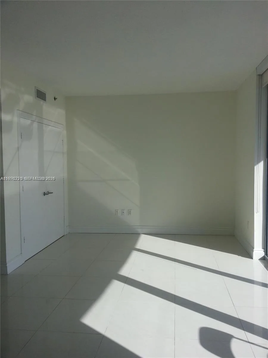 1060 S Brickell Ave # 1709, Miami, FL 33131 photo 6