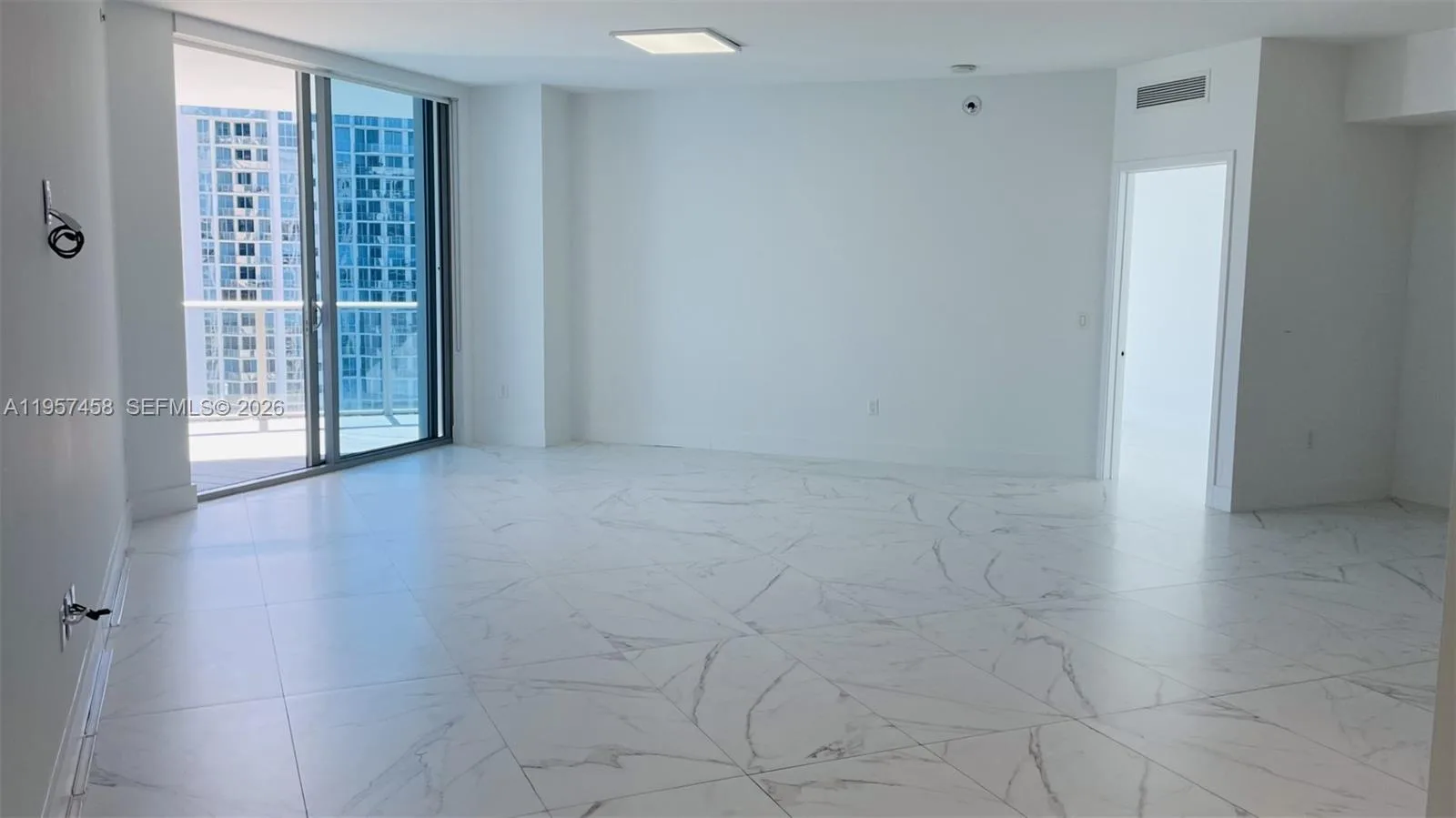 17301 Biscayne Blvd # 1907, North Miami Beach, FL 33160 photo 11