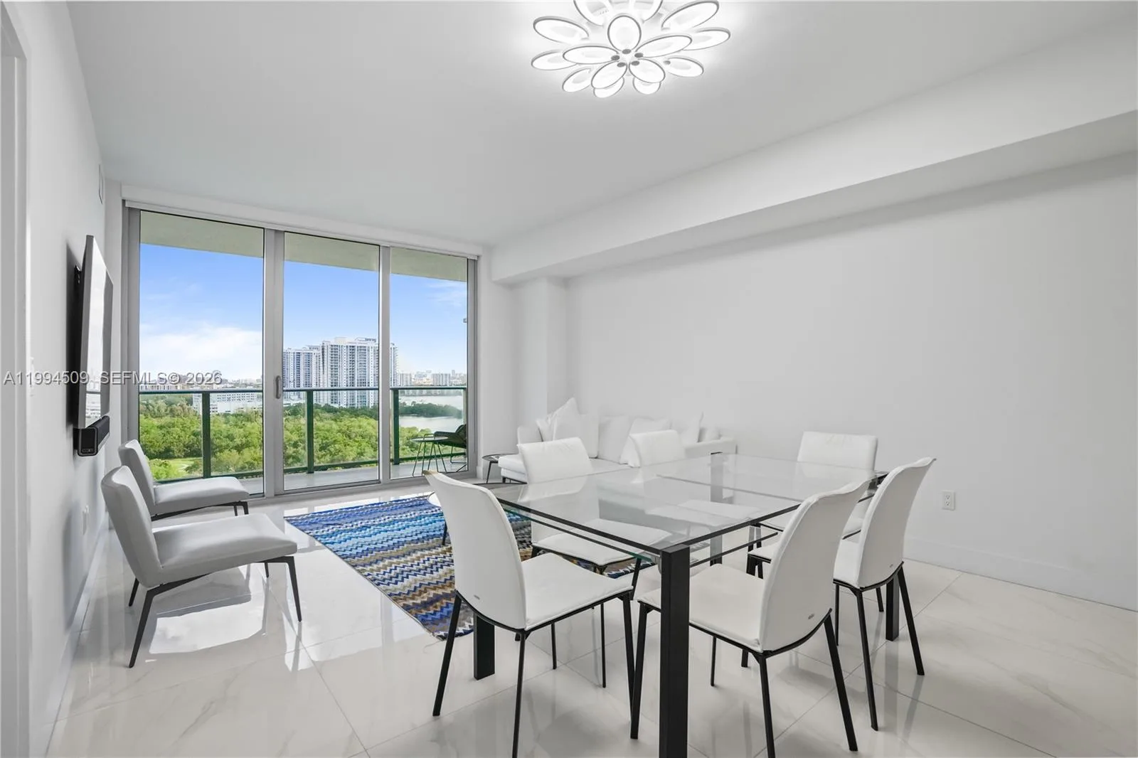 16385 NE Biscayne Blvd # 1402, North Miami Beach, FL 33160 photo 3