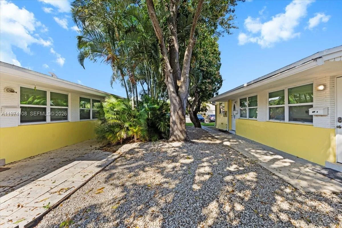 620 SW 10th St, Fort Lauderdale, FL 33315 photo 3