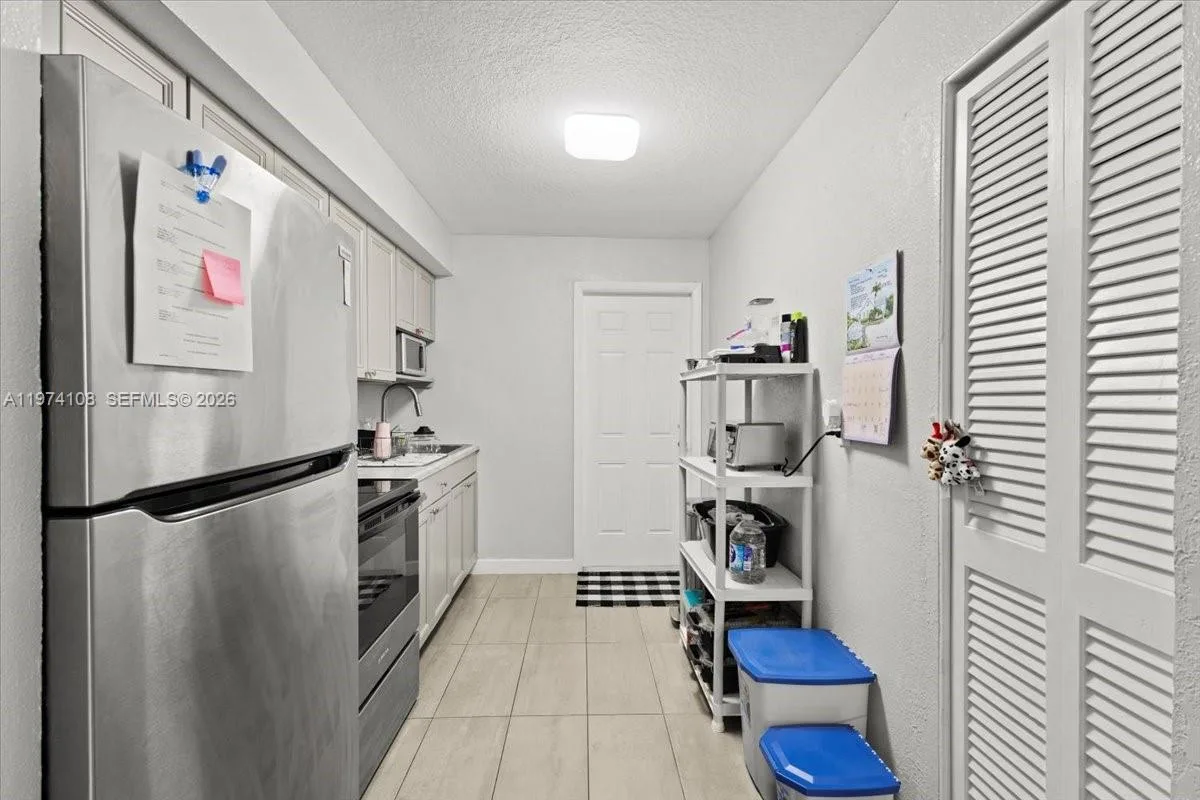 620 SW 10th St, Fort Lauderdale, FL 33315 photo 7