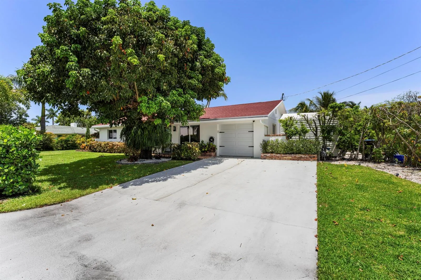 8416 Pine Tree Lane, Lake Clarke Shores, FL 33406 photo 4