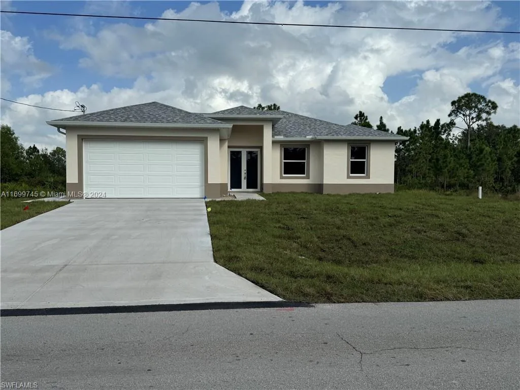 2403 E 10th ST, Lehigh Acres, FL 33936
