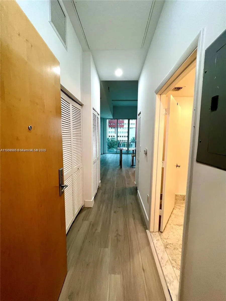 244 Biscayne Blvd # 348, Miami, FL 33132 photo 8