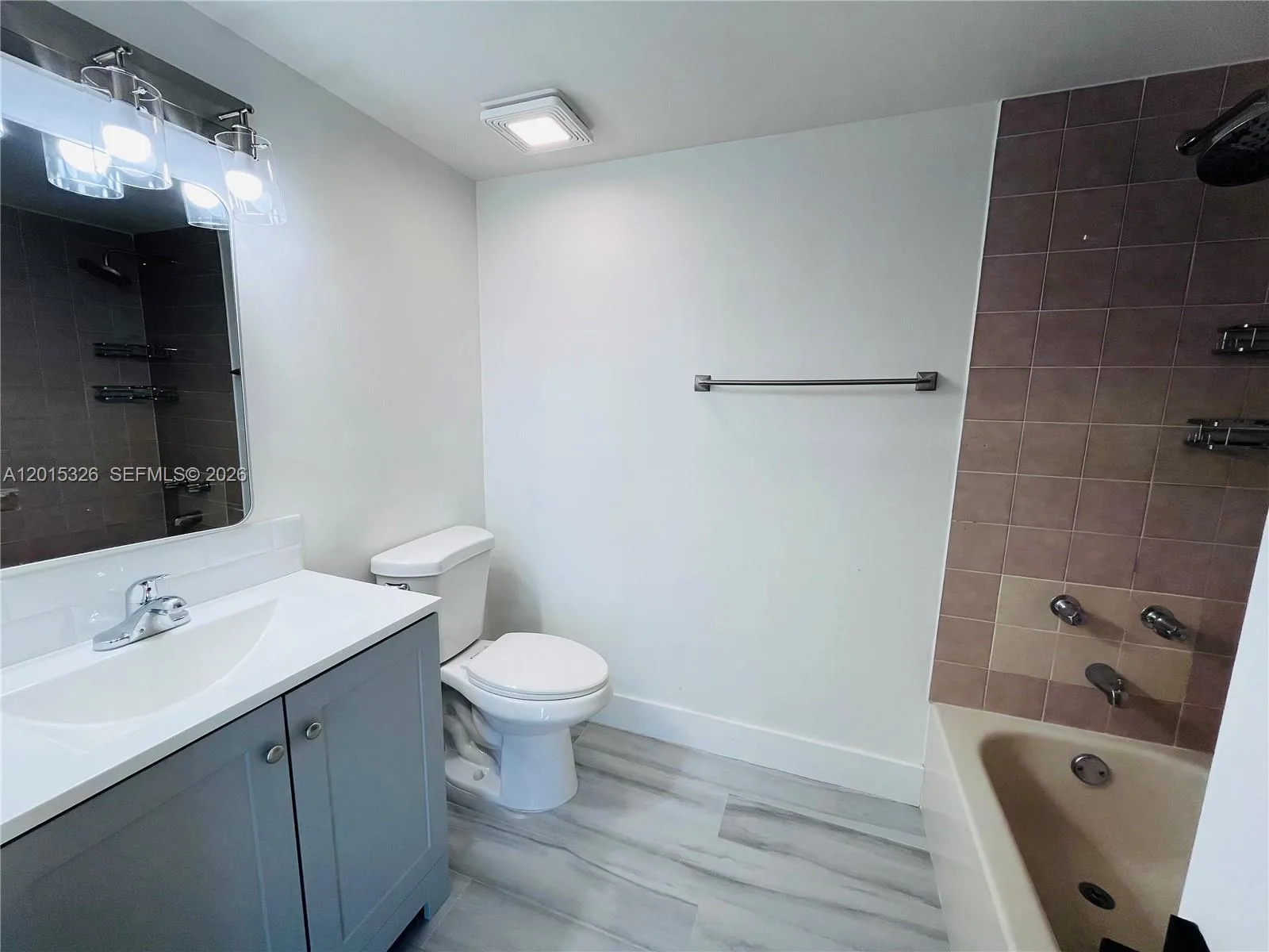 2055 SW 122nd Ave # 507, Miami, FL 33175 photo 9