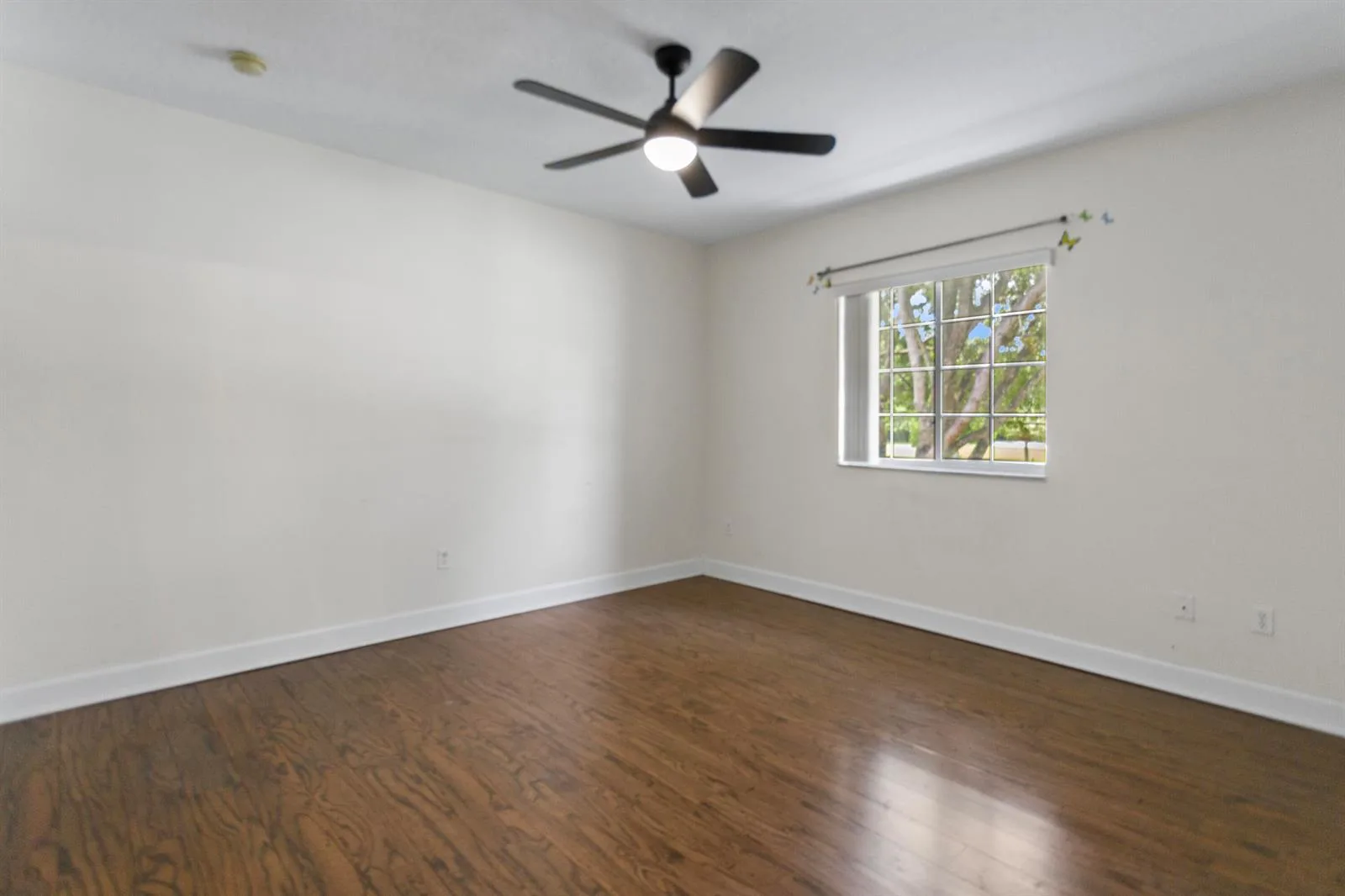 1216 NW 100TH Avenue, Pembroke Pines, FL 33024 photo 3