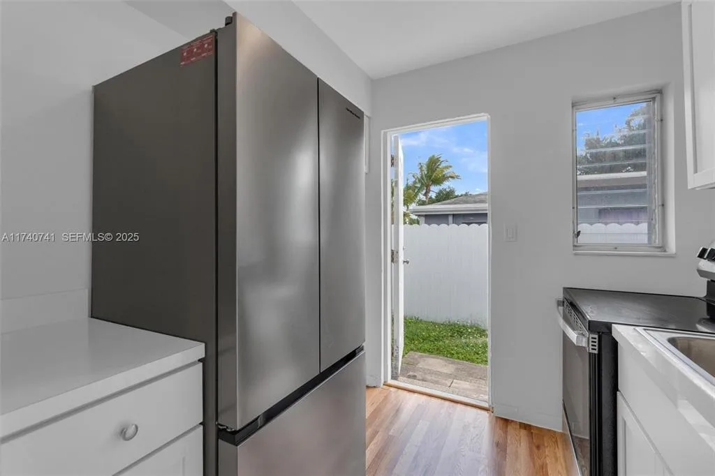 6340 Dawson Street, Hollywood, FL 33023 photo 13