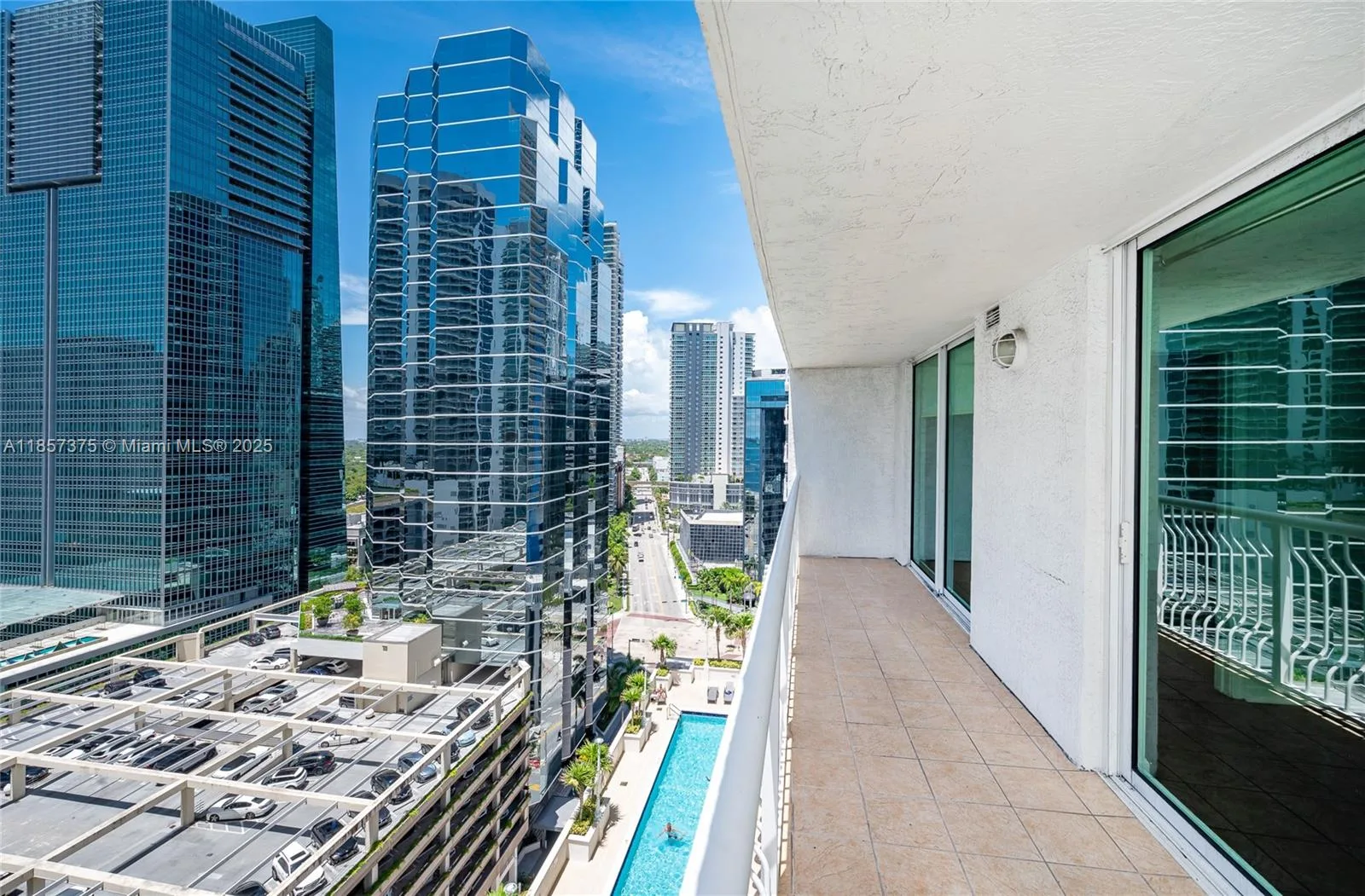 1200 Brickell Bay Dr # 2015, Miami, FL 33131 photo 5