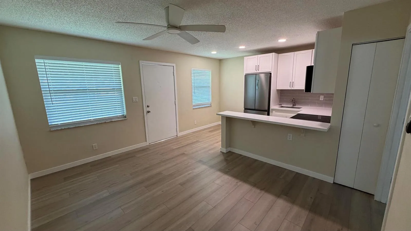 5168 NE 6th Avenue # 431, Oakland Park, FL 33334 photo 4