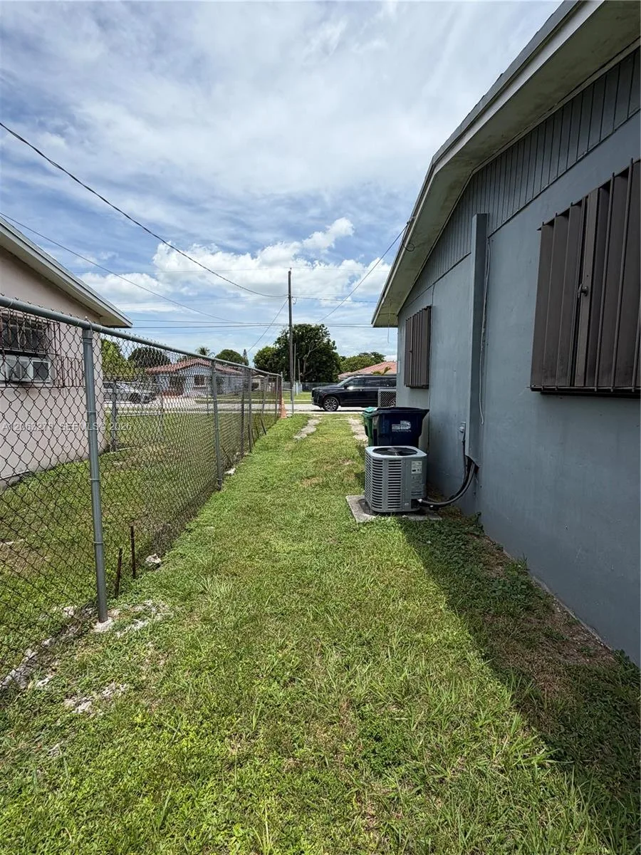 10442 SW 180th St # 10442, Miami, FL 33157 photo 3