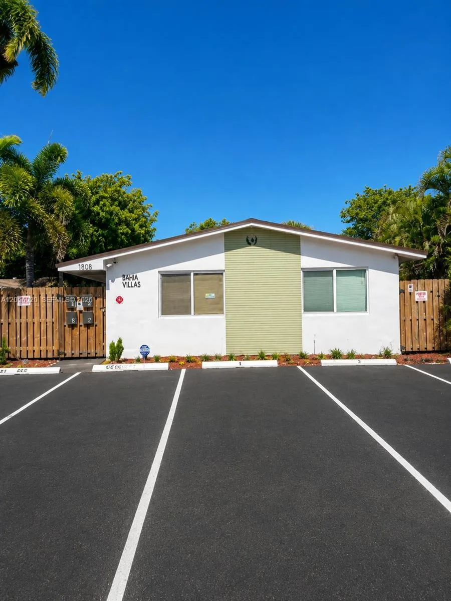 1808 NE 11th Ave # 1, Fort Lauderdale, FL 33305