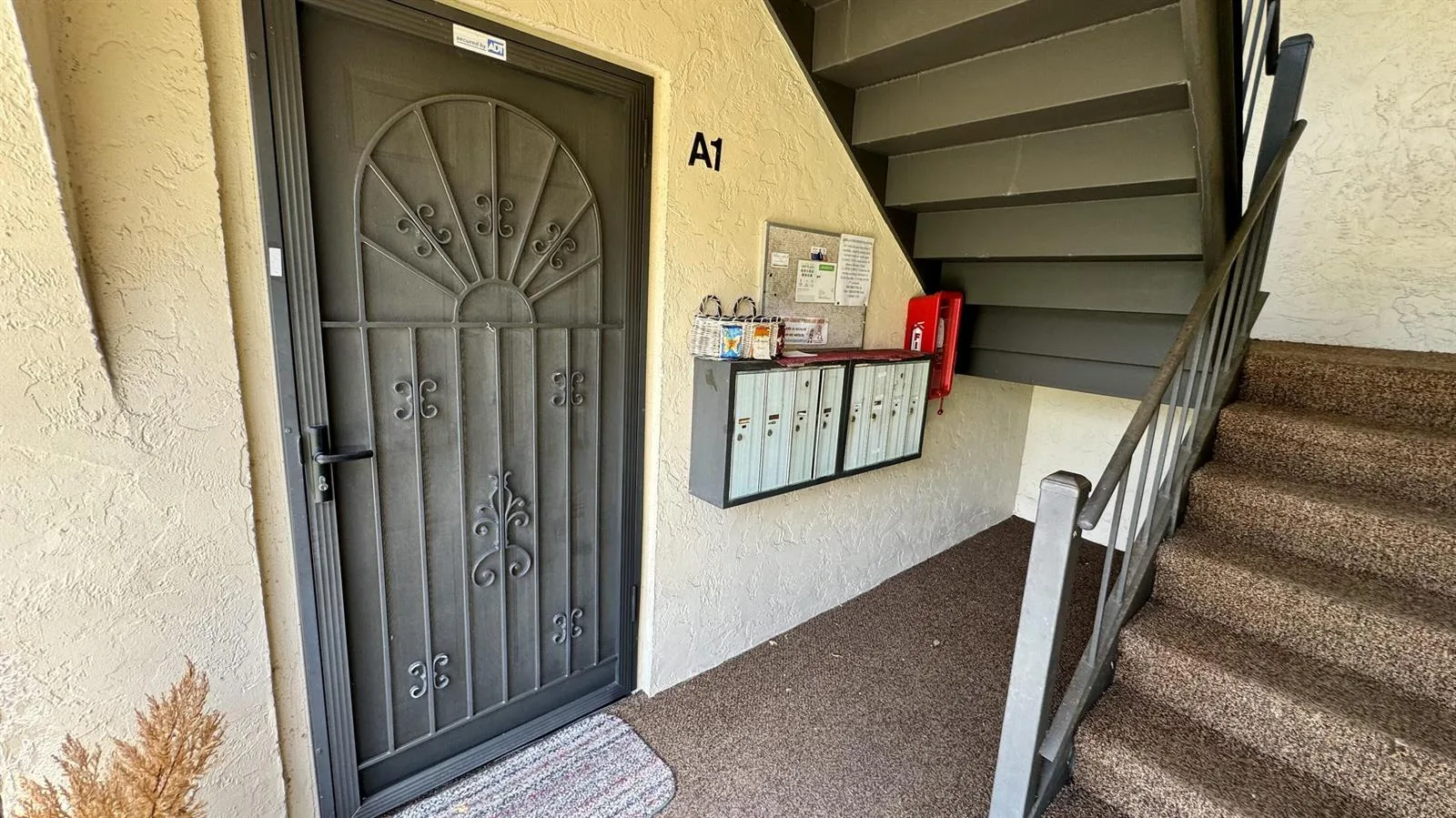 104 Lake Pine Circle # A-1, FL 33463 — zdjęcie 2