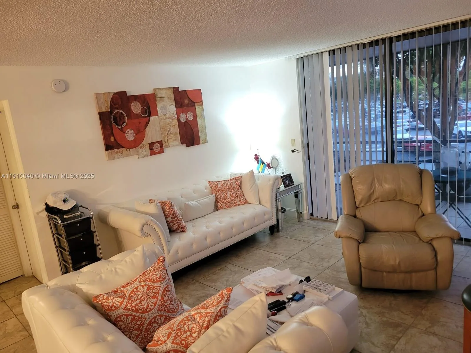 1400 Saint Charles Pl # 215, Pembroke Pines, FL 33026
