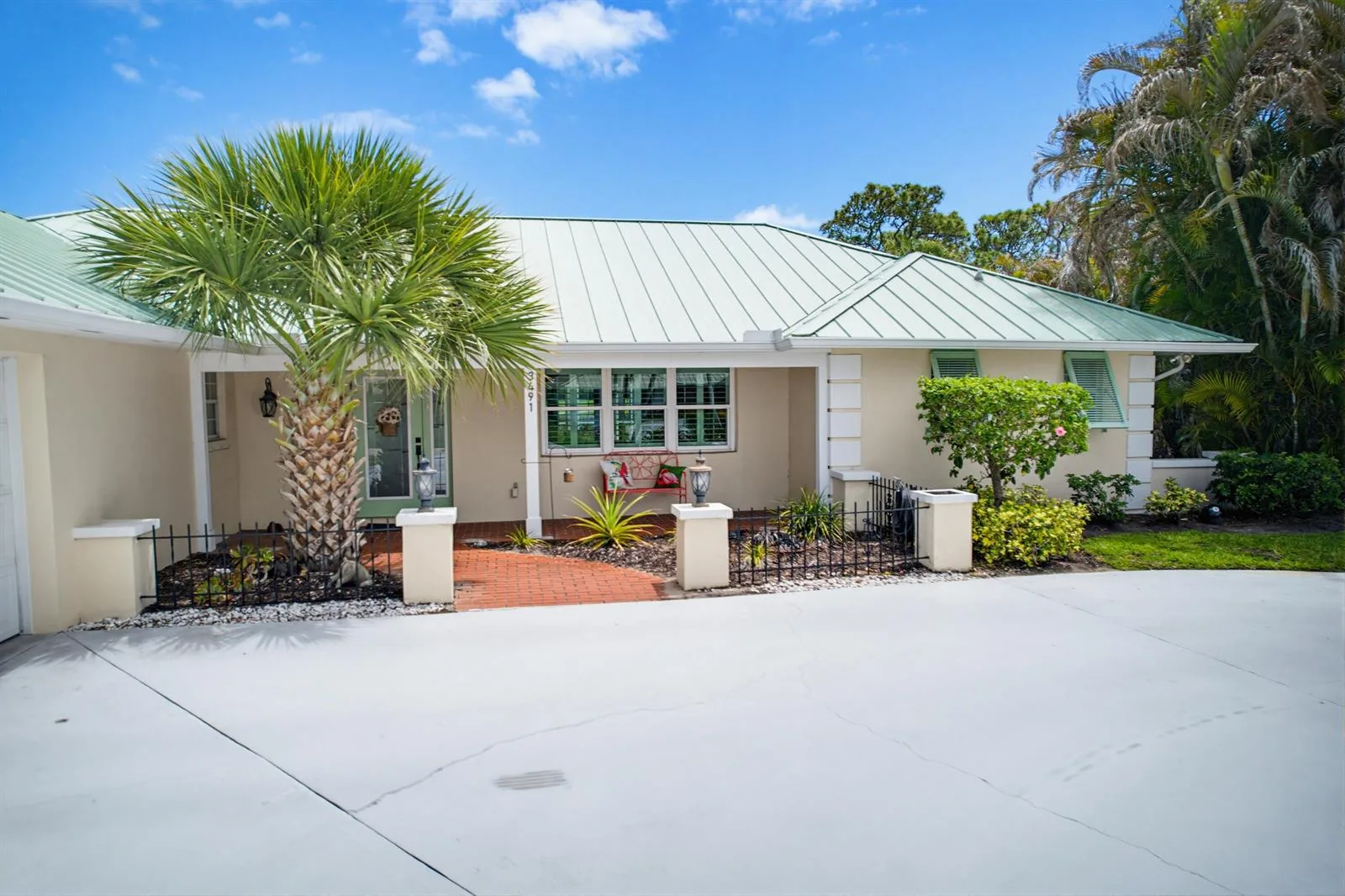 3491 SE Clubhouse Place, Stuart, FL 34997 photo 2