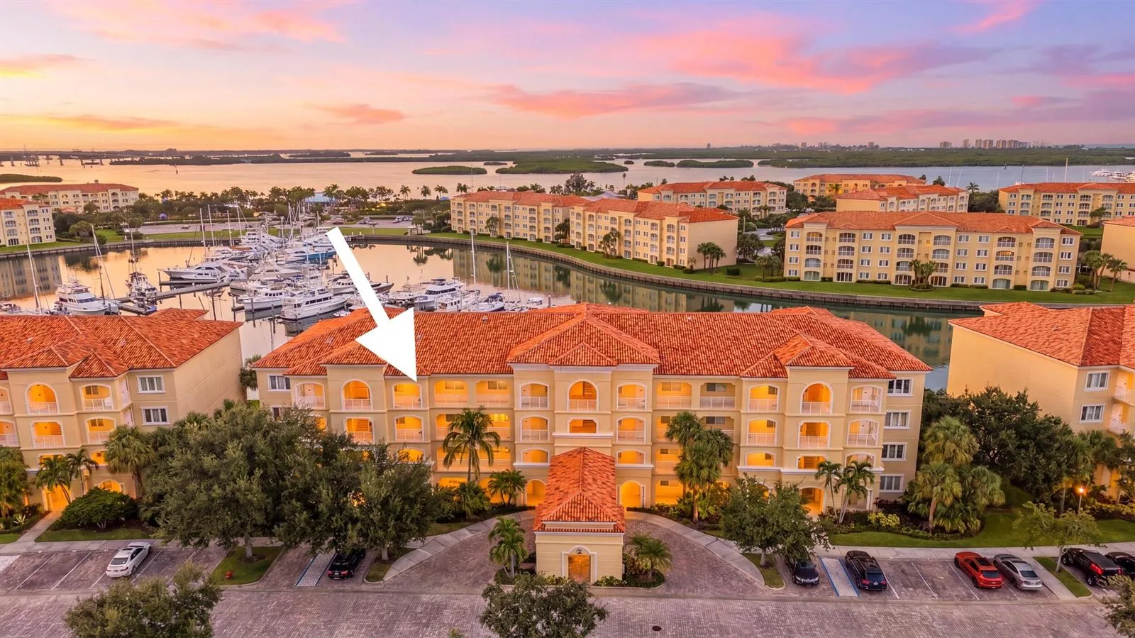 16 Harbour Isle Drive W # 302, Fort Pierce, FL 34949