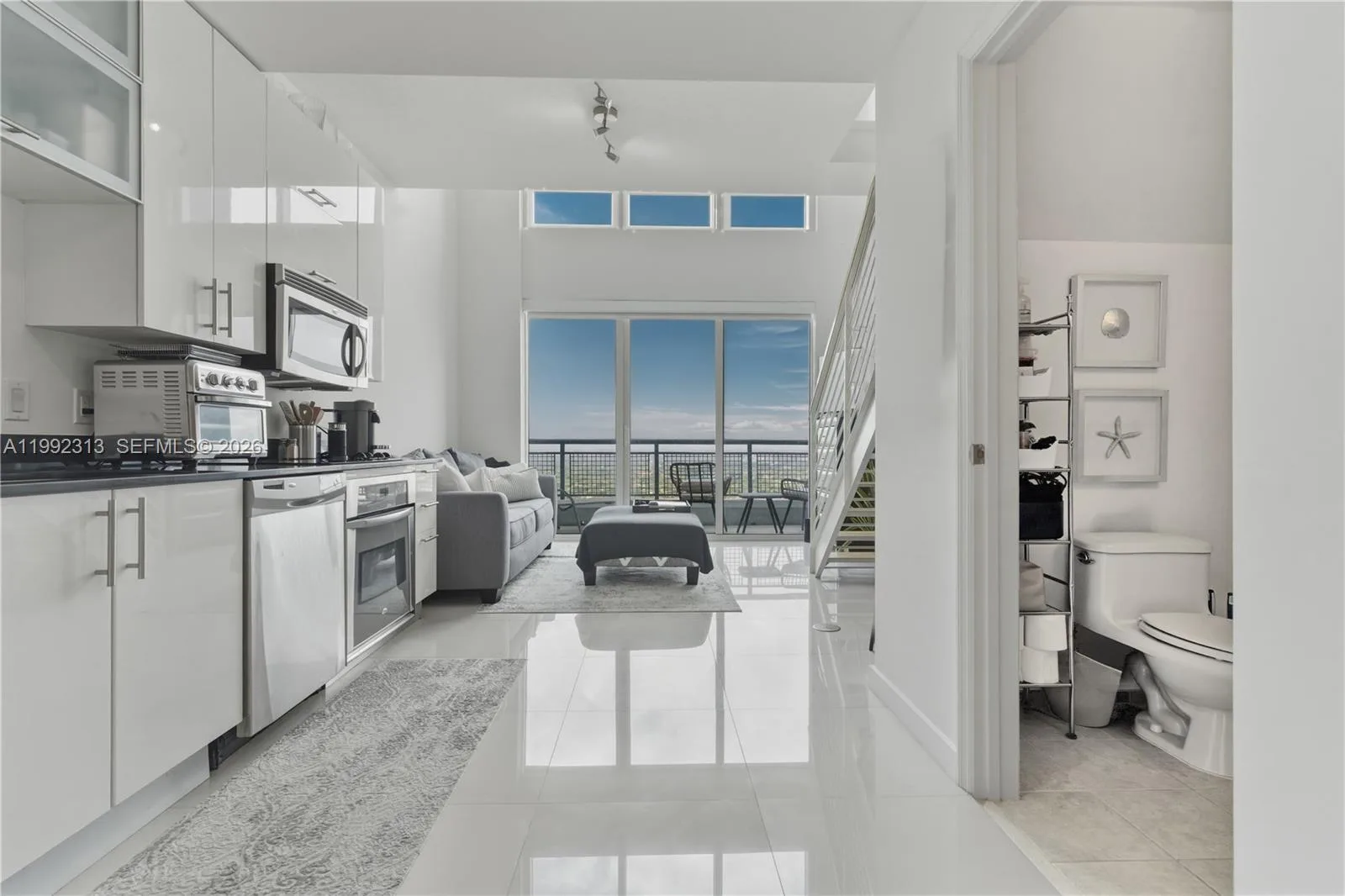 60 SW 13th St # 2805, Miami, FL 33130