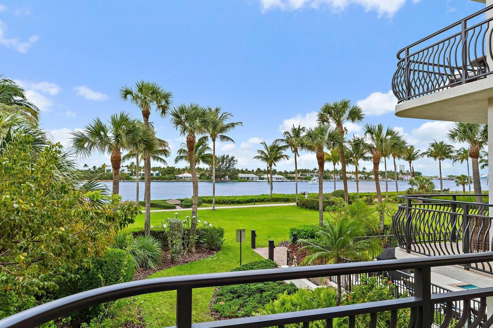 314 Inlet Way # 101, Palm Beach Shores, FL 33404