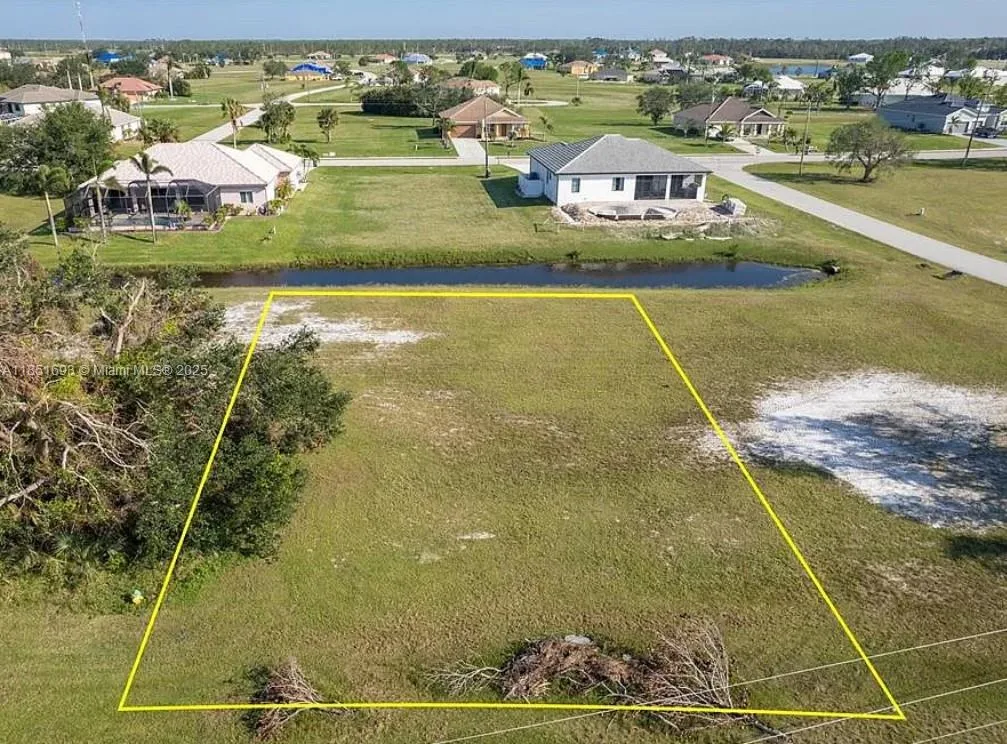 17286 Tampico Lane, Punta Gorda, FL 33955 photo 2