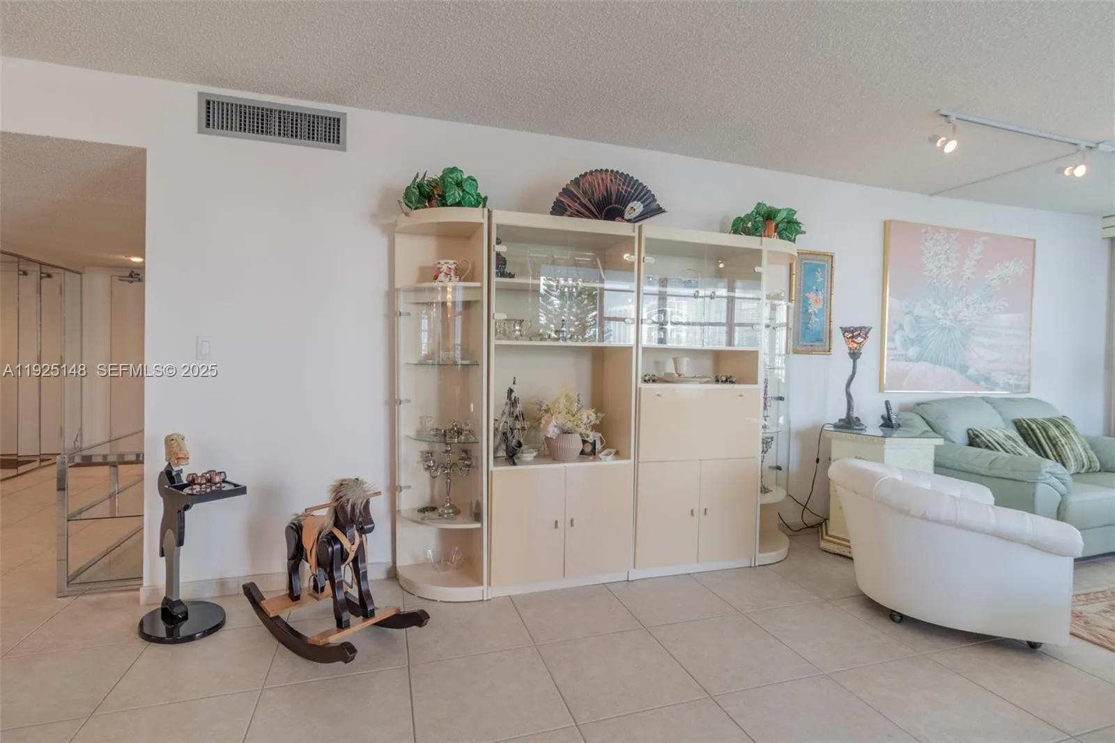 301 174th St # 503, Sunny Isles Beach, FL 33160 photo 13