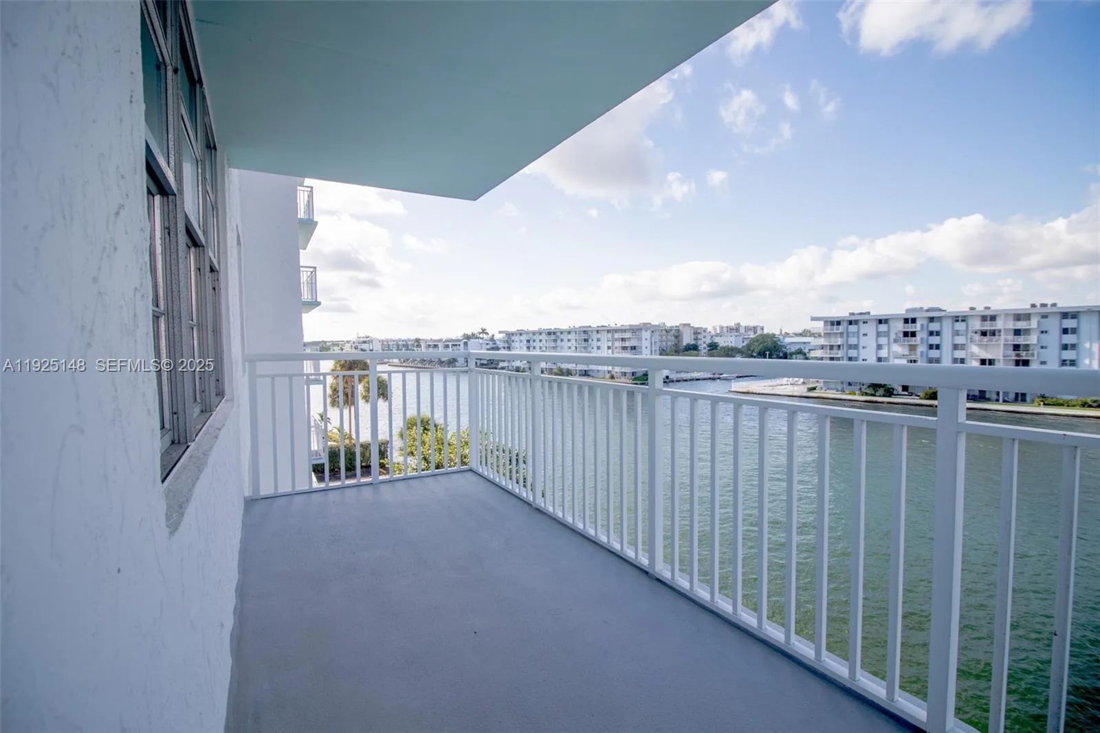 301 174th St # 503, Sunny Isles Beach, FL 33160 photo 5