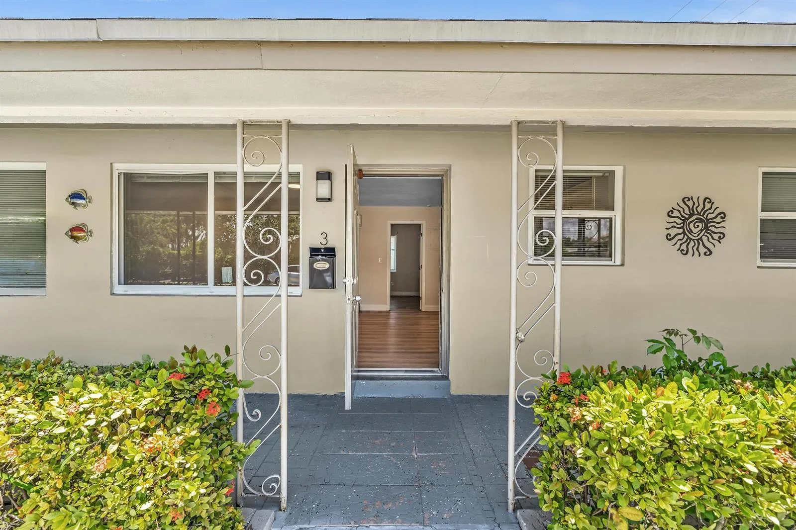 800 MOFFETT Street # 3, Hallandale Beach, FL 33009
