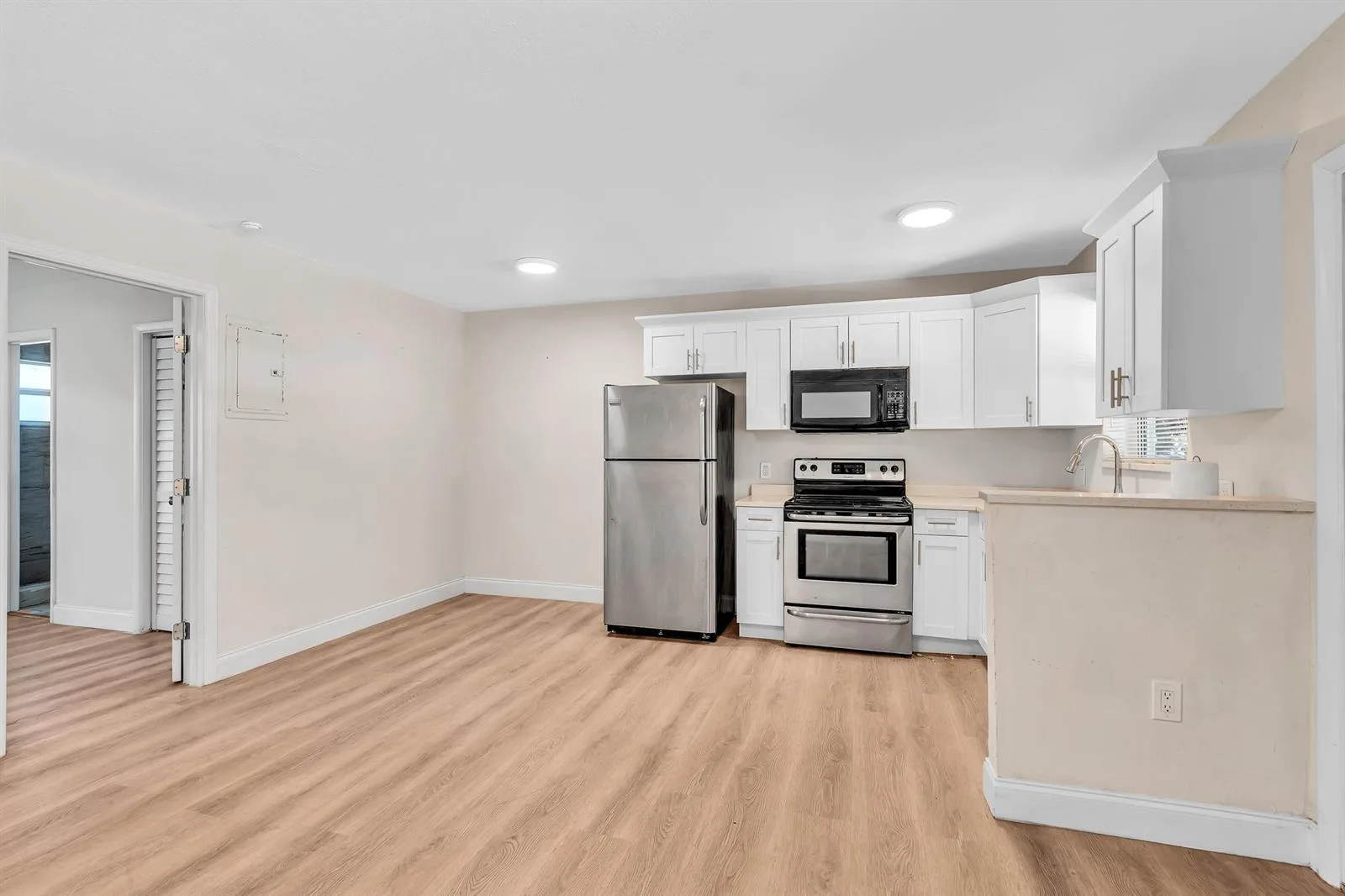 800 MOFFETT Street # 3, Hallandale Beach, FL 33009 photo 11