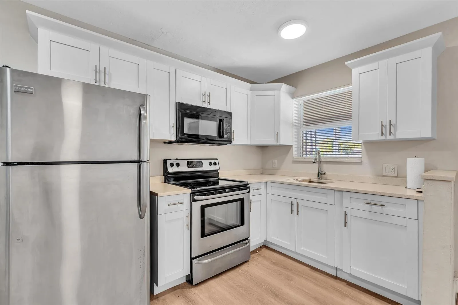 800 MOFFETT Street # 3, Hallandale Beach, FL 33009 photo 12