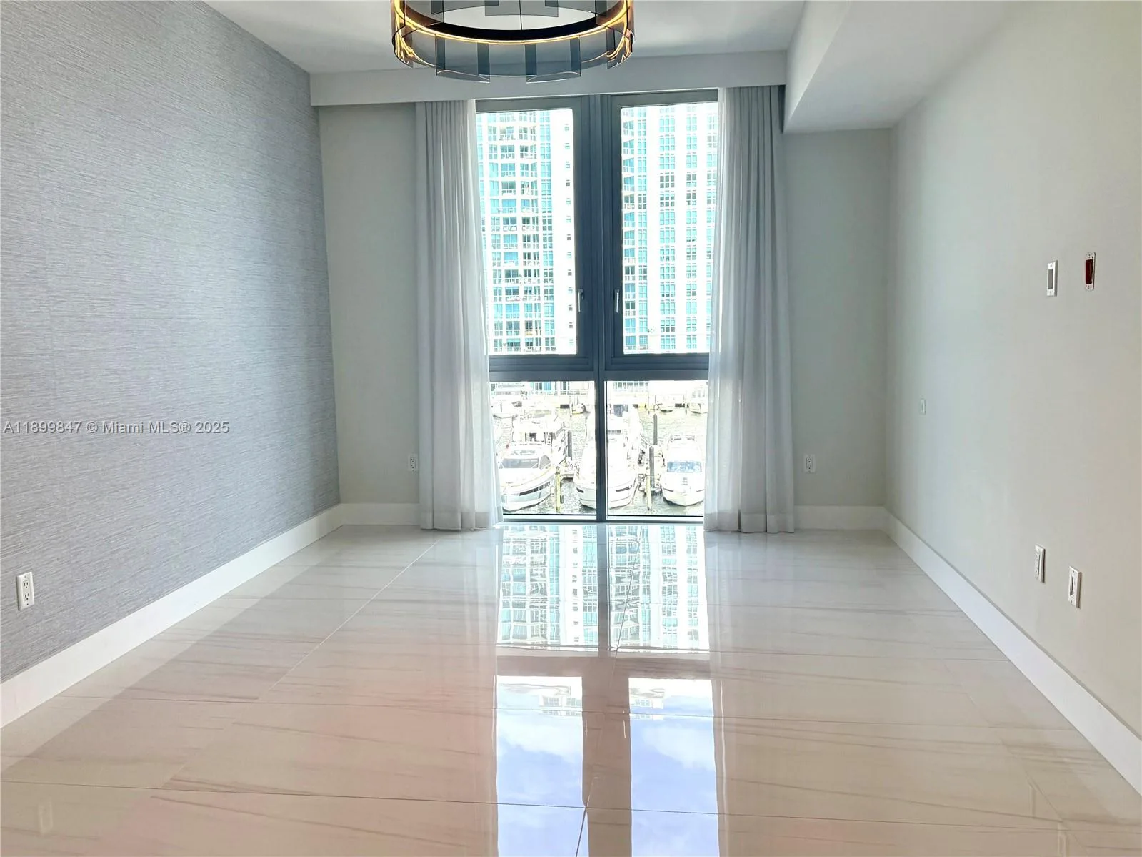 17111 Biscayne Blvd # 409, North Miami Beach, FL 33160 photo 10