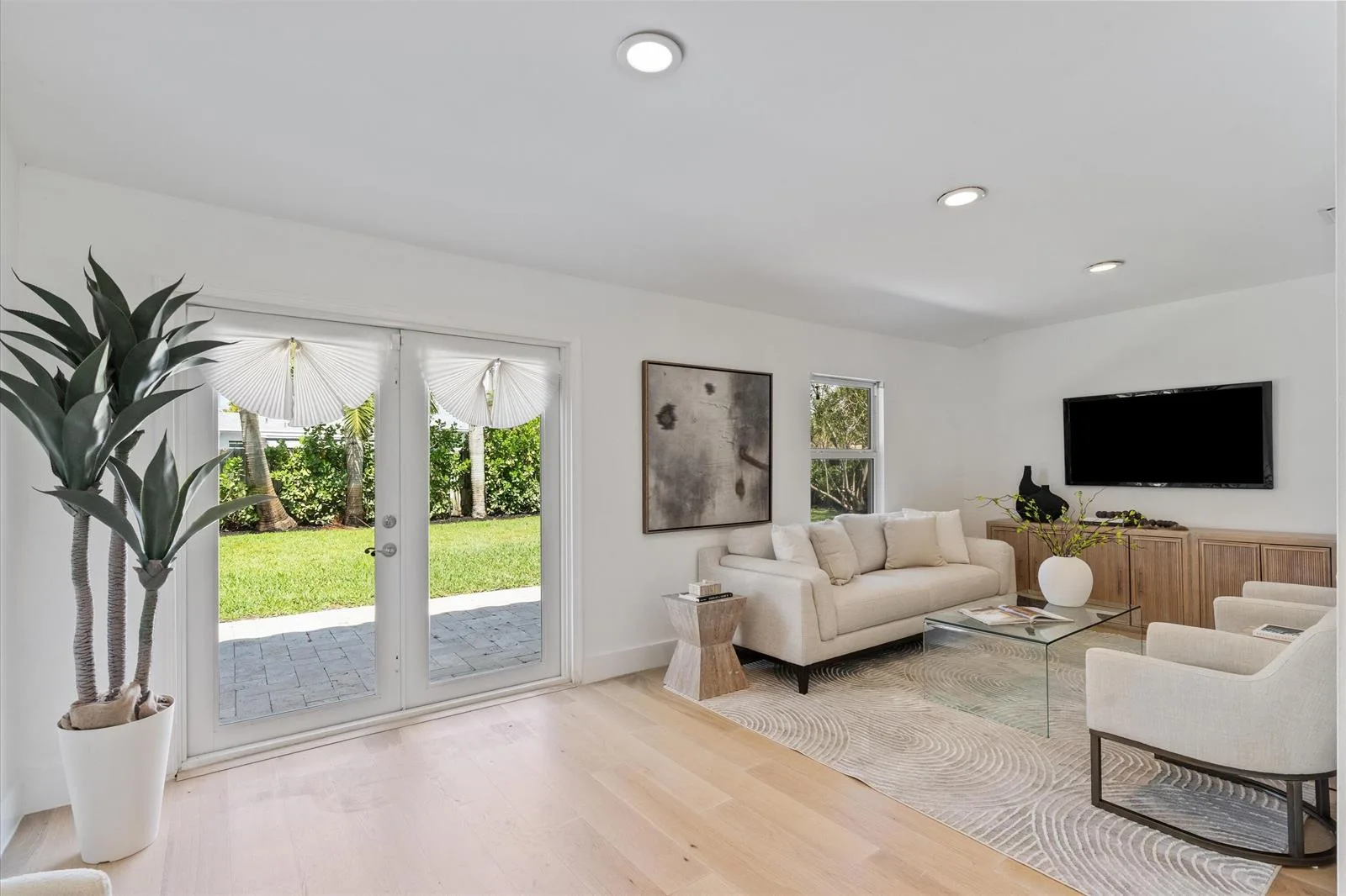 4461 NE 19th Avenue, Oakland Park, FL 33308 photo 4