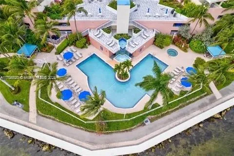 3370 Hidden Bay Dr # 610, Aventura, FL 33180