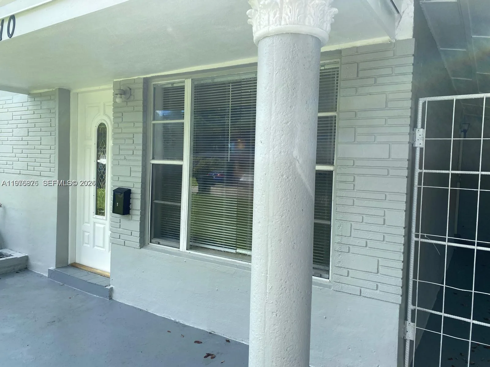 5710 Douglas St, Hollywood, FL 33021 photo 2