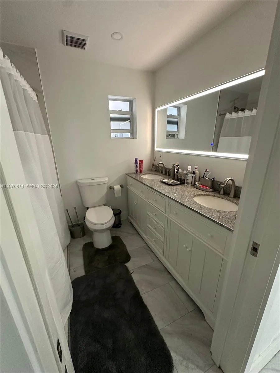 5710 Douglas St, Hollywood, FL 33021 photo 5