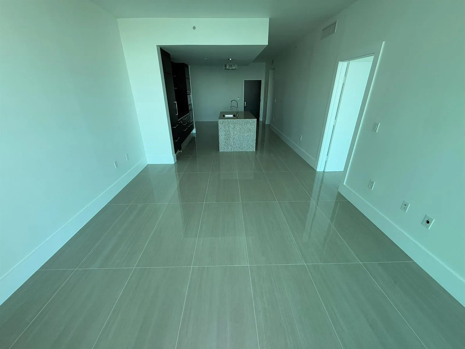 900 Biscayne Boulevard # 2807, Miami, FL 33132 photo 13