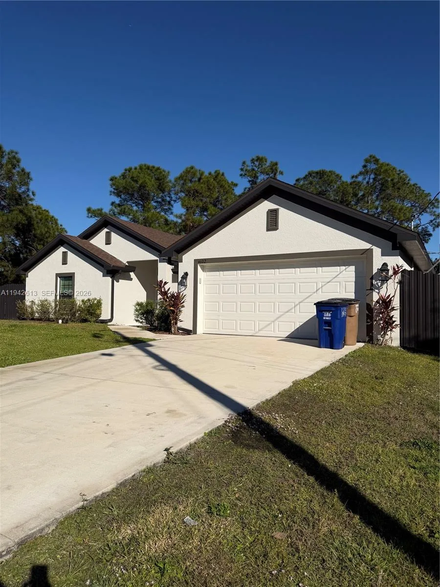 4602 Karen Ave N, Lehigh Acres, FL 33971