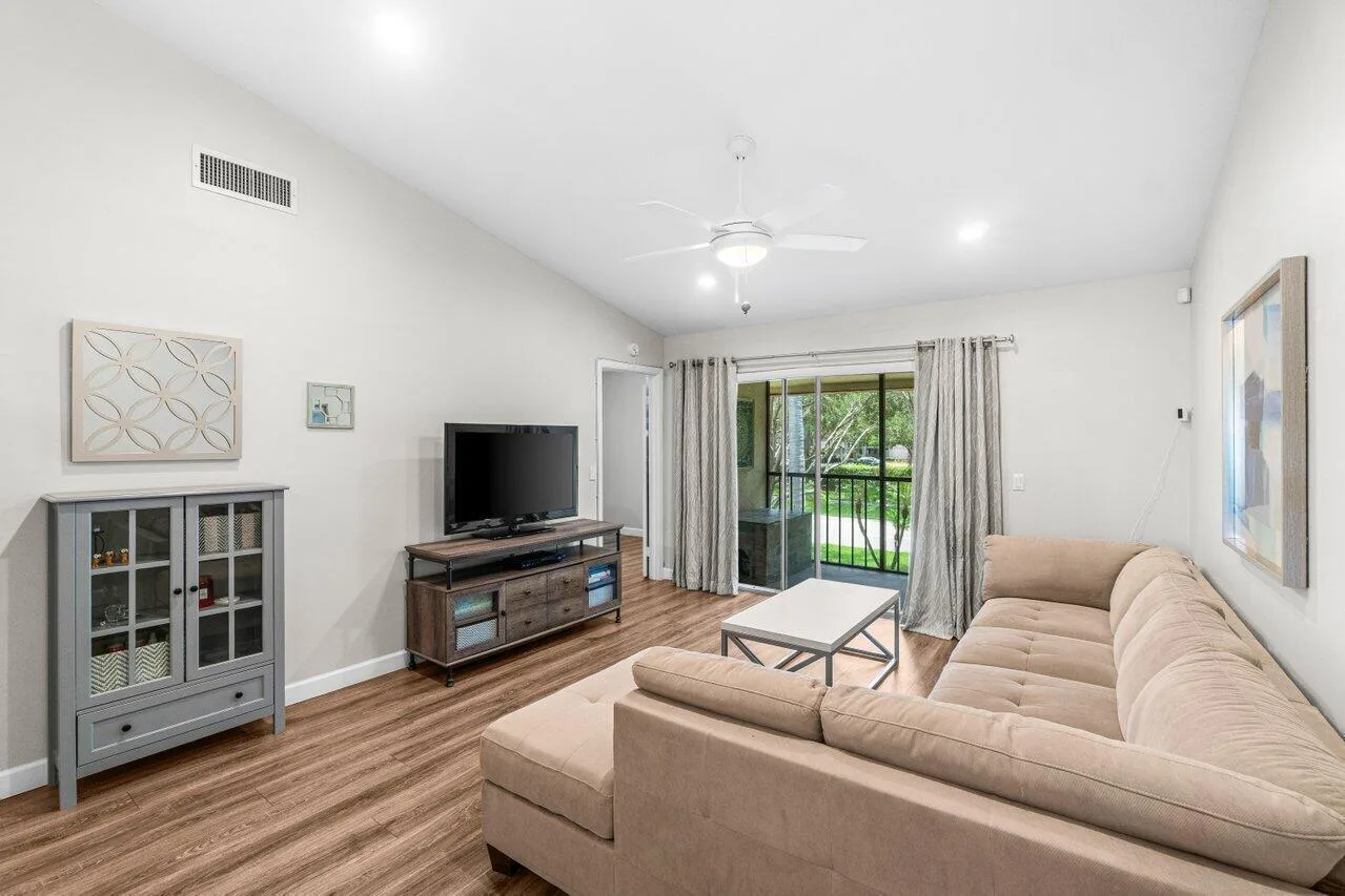 22148 Palms Way # 203, Boca Raton, FL 33433 photo 4