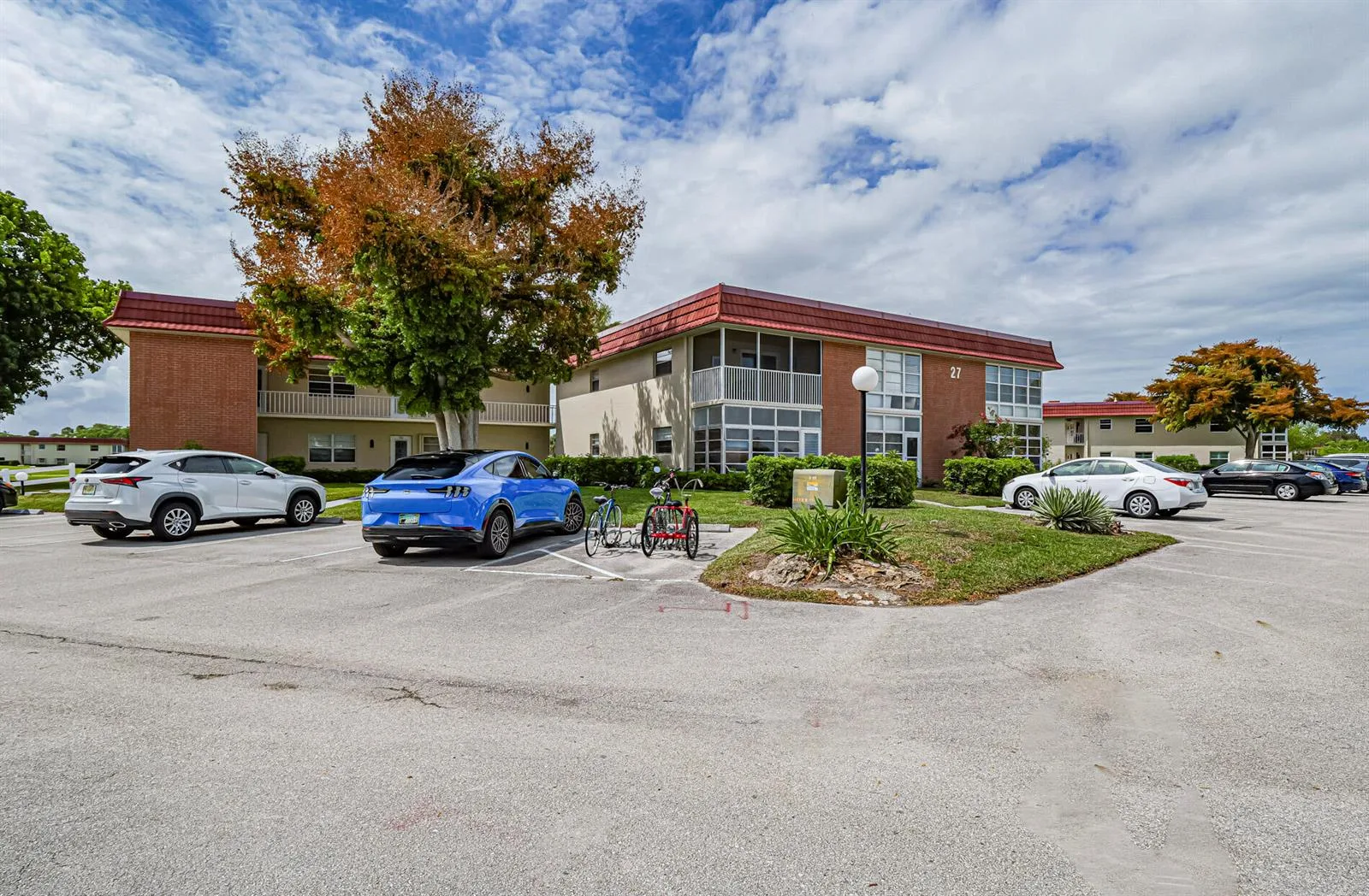 27 Pine Arbor Lane # 205, Vero Beach, FL 32962
