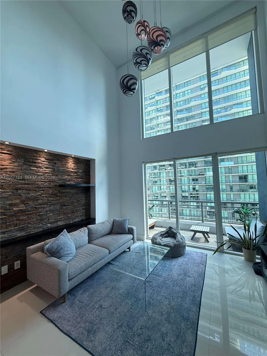 60 SW 13th St # 3808, Miami, FL 33130 photo 13