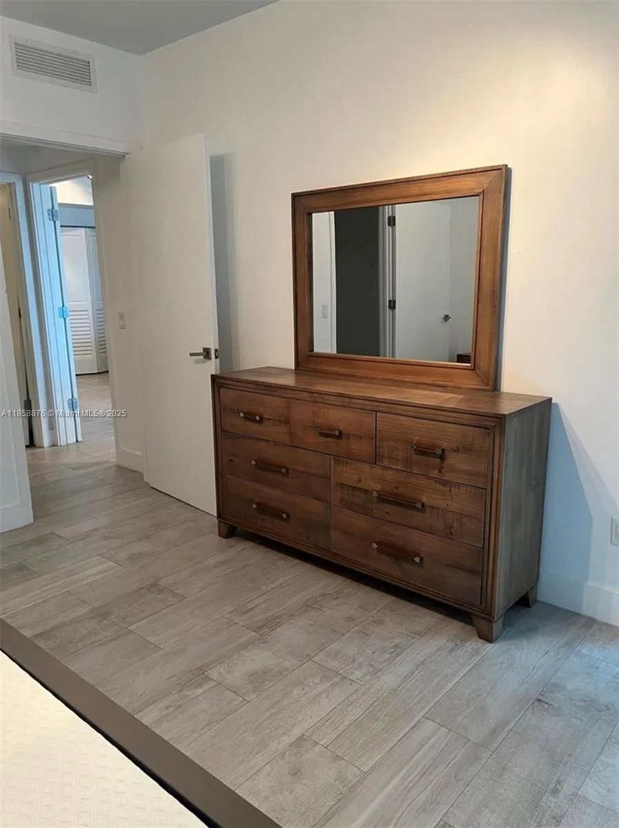 1080 Brickell Ave # 2602, Miami, FL 33131 photo 10