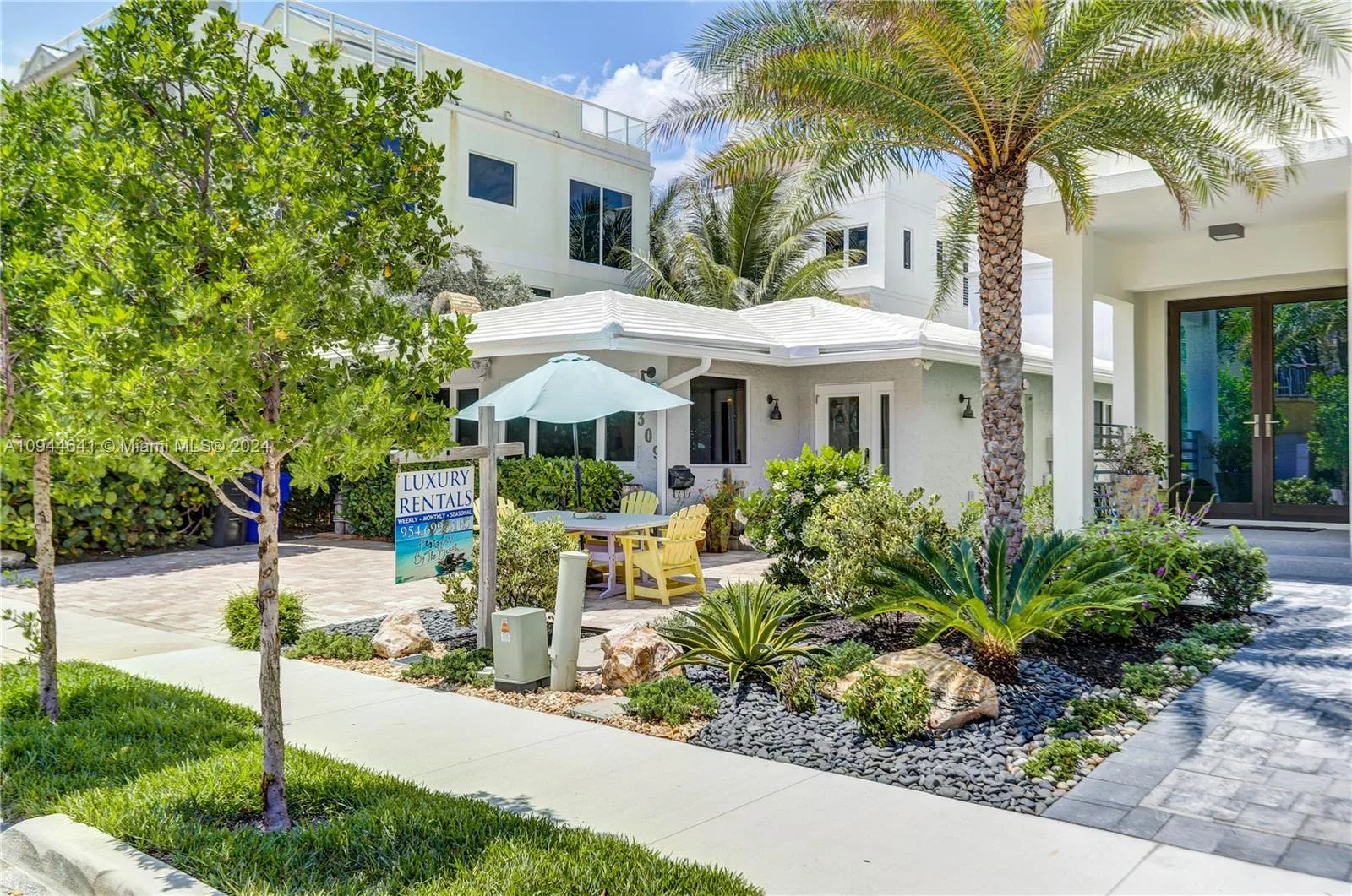 309 Oak St, Hollywood, FL 33019 photo 5