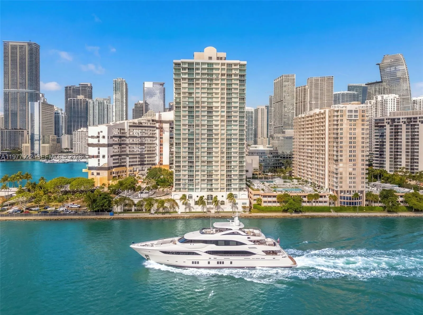 800 Claughton Island Dr # 2804, Miami, FL 33131