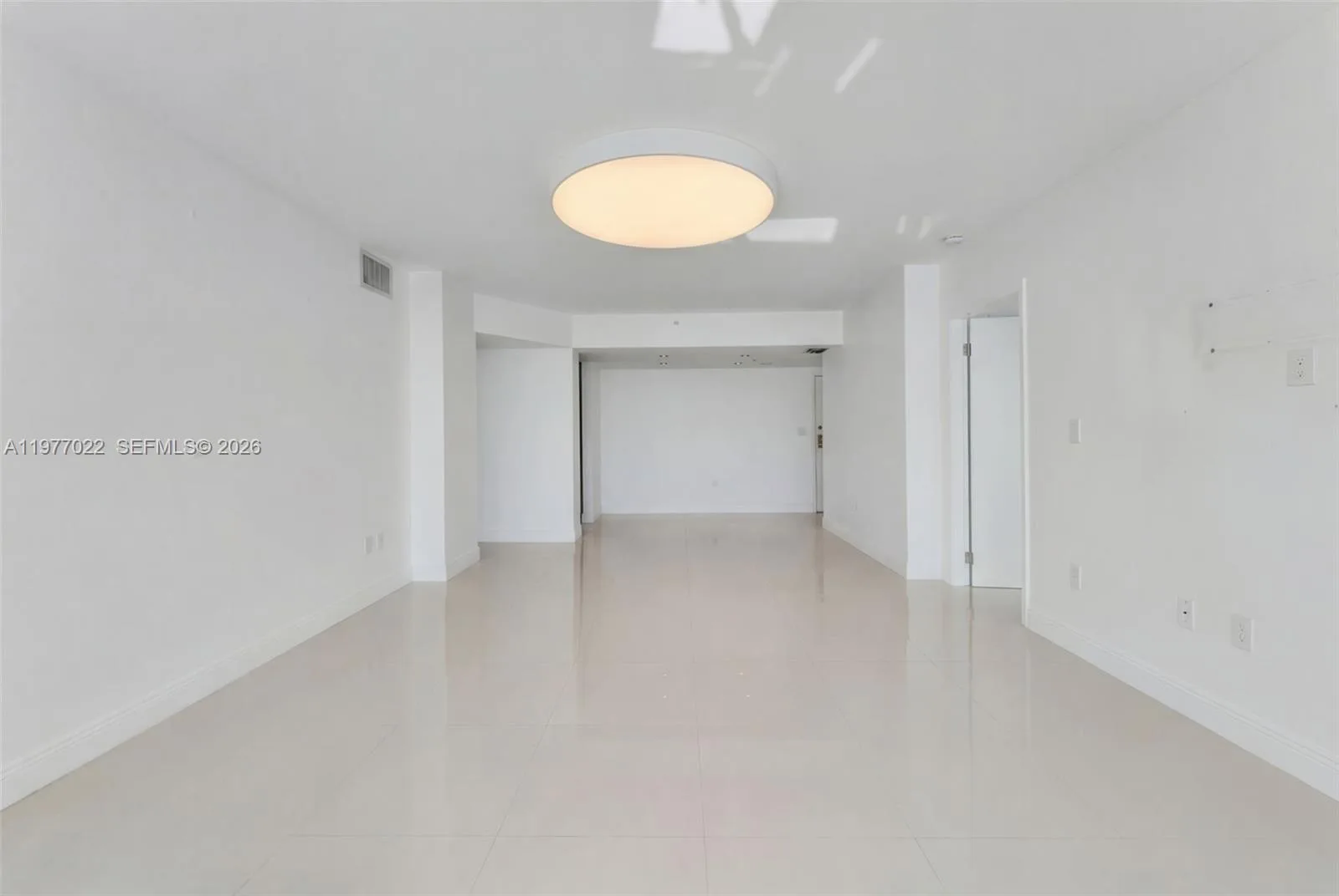 800 Claughton Island Dr # 2804, Miami, FL 33131 photo 12