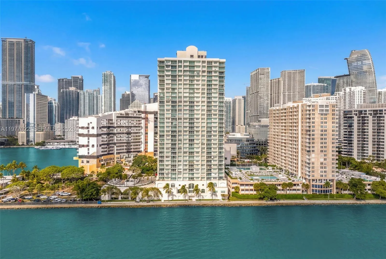 800 Claughton Island Dr # 2804, Miami, FL 33131 photo 2