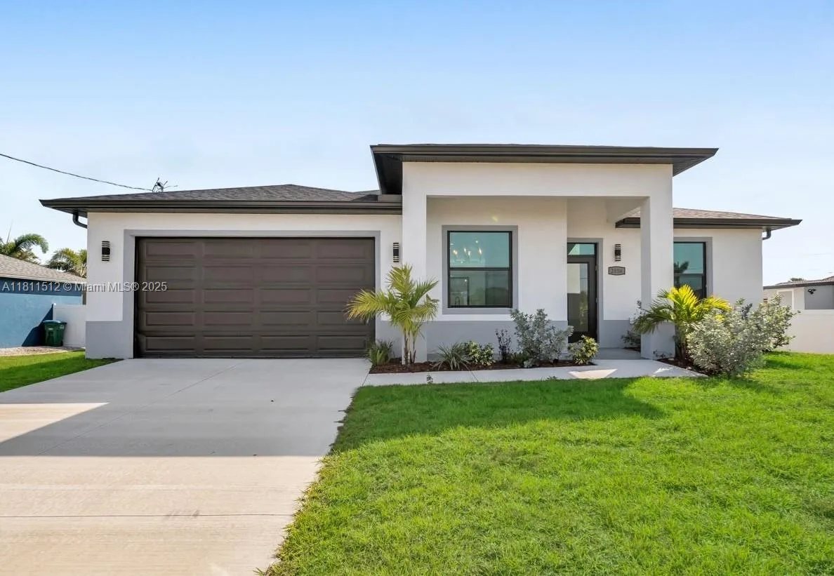 2856 NW 3RD TER, Cape Coral, FL 33993