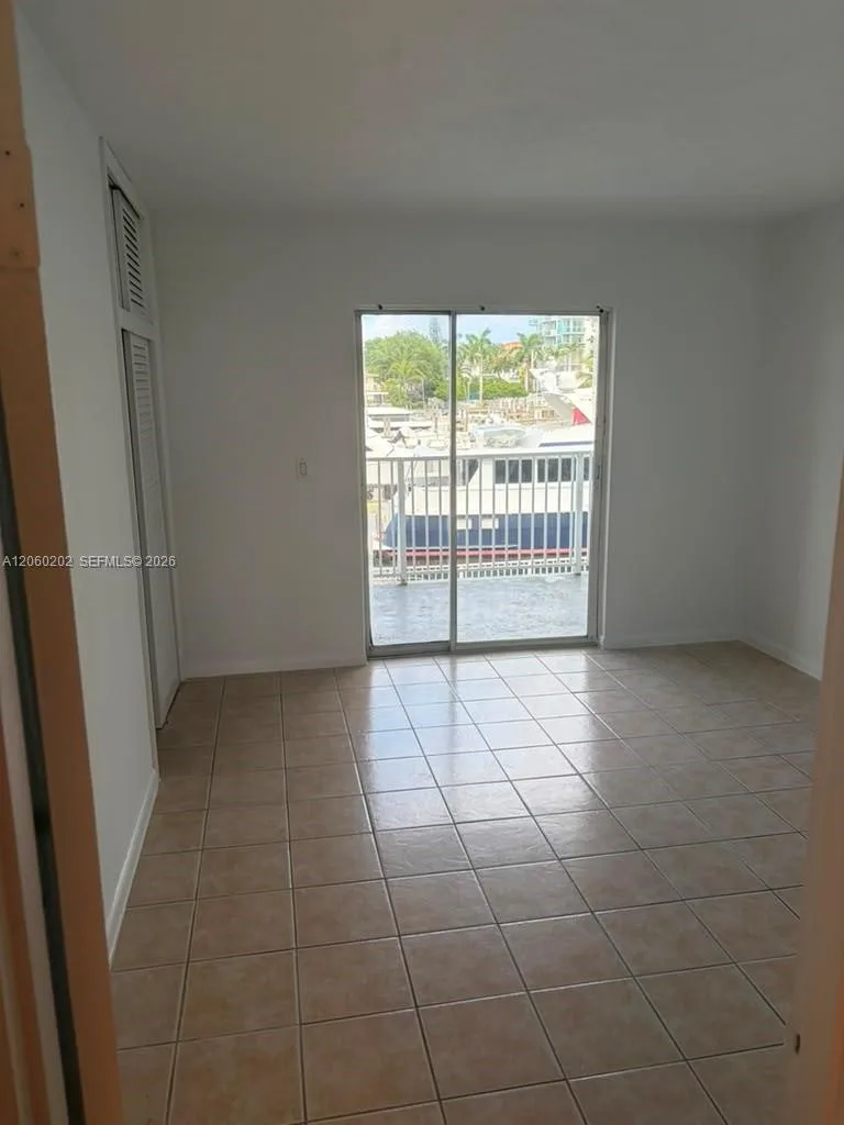 7917 West Dr # 16, North Bay Village, FL 33141 photo 6
